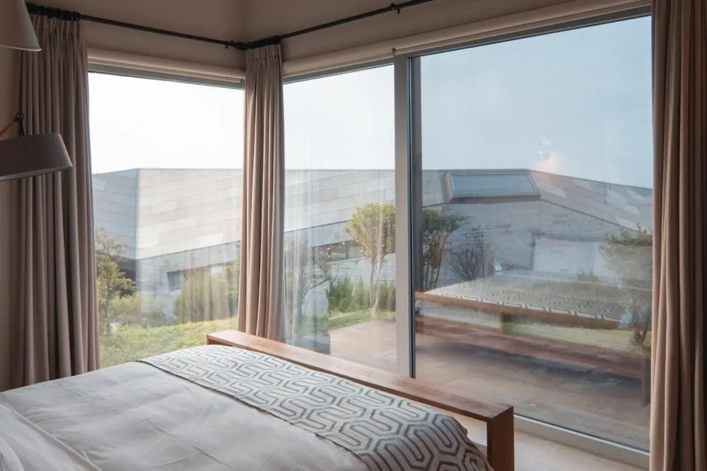 Jeju Kairos Stay Guest house
