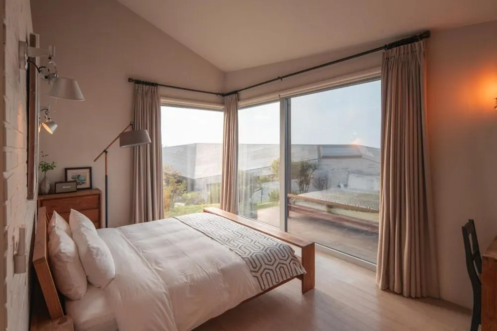 Jeju Kairos Stay Guest house