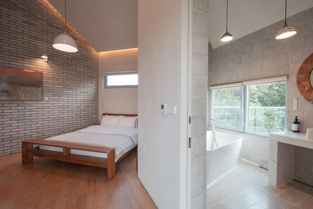 Jeju Kairos Stay 0*,